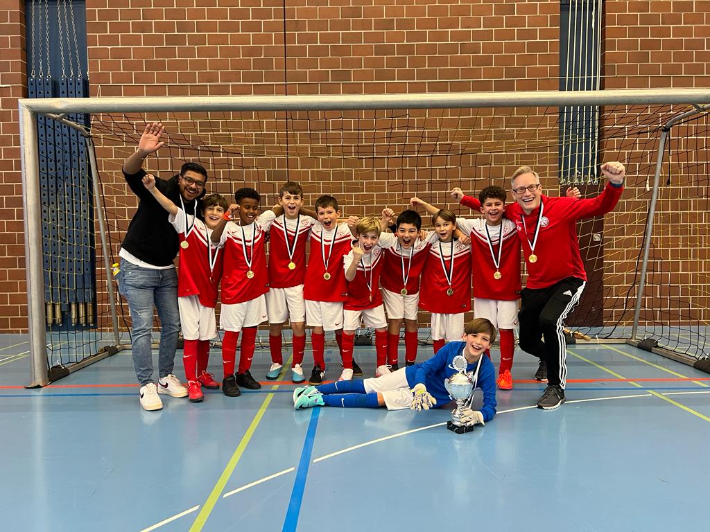 Weitere Erfolge unserer Junioren-Teams an Hallenturnieren