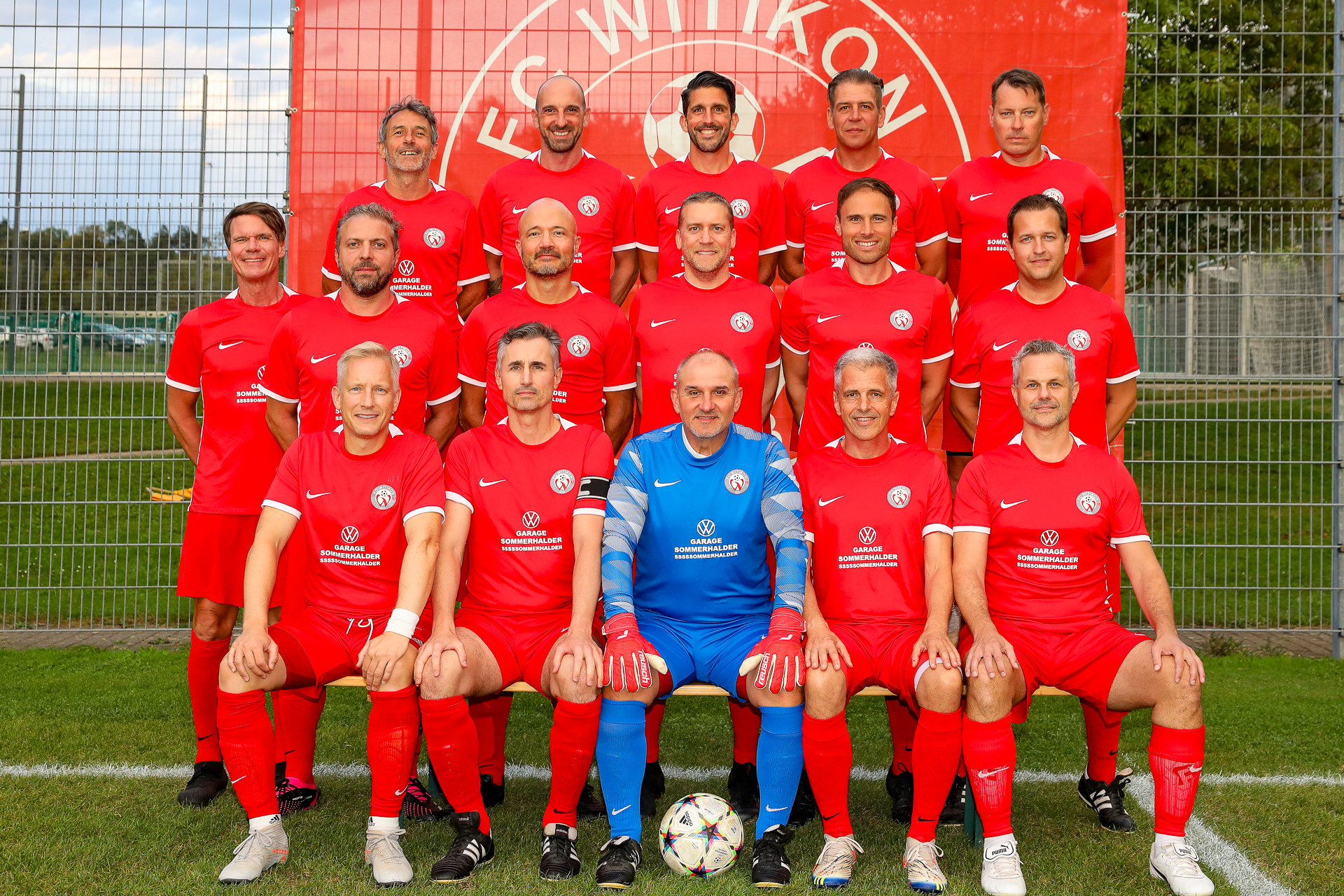 Mannschaftsfoto Senioren 40+ (mit FC NeumÃ¼nster)